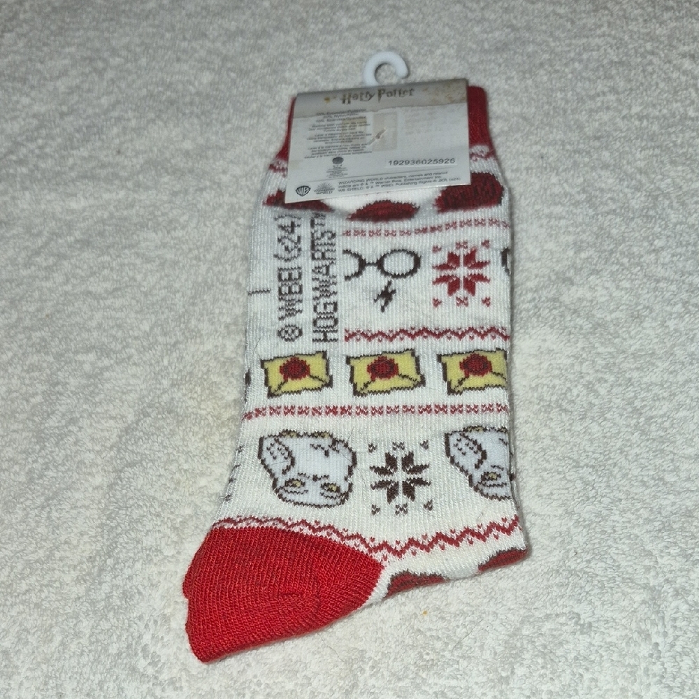 Harry Potter Ugly Sweater Pattern Crew Christmas Socks - Picture 4 of 4
